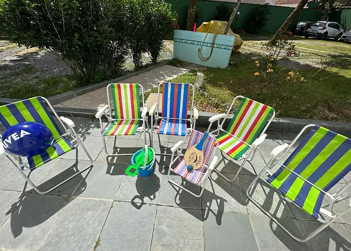 Apartamento uma quadra do mar- Praia da Enseada - melhor do Guarujá